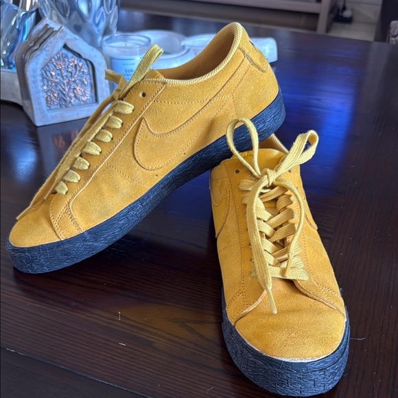 Nike SB Zoom Blazer Low - Picture 1 of 6